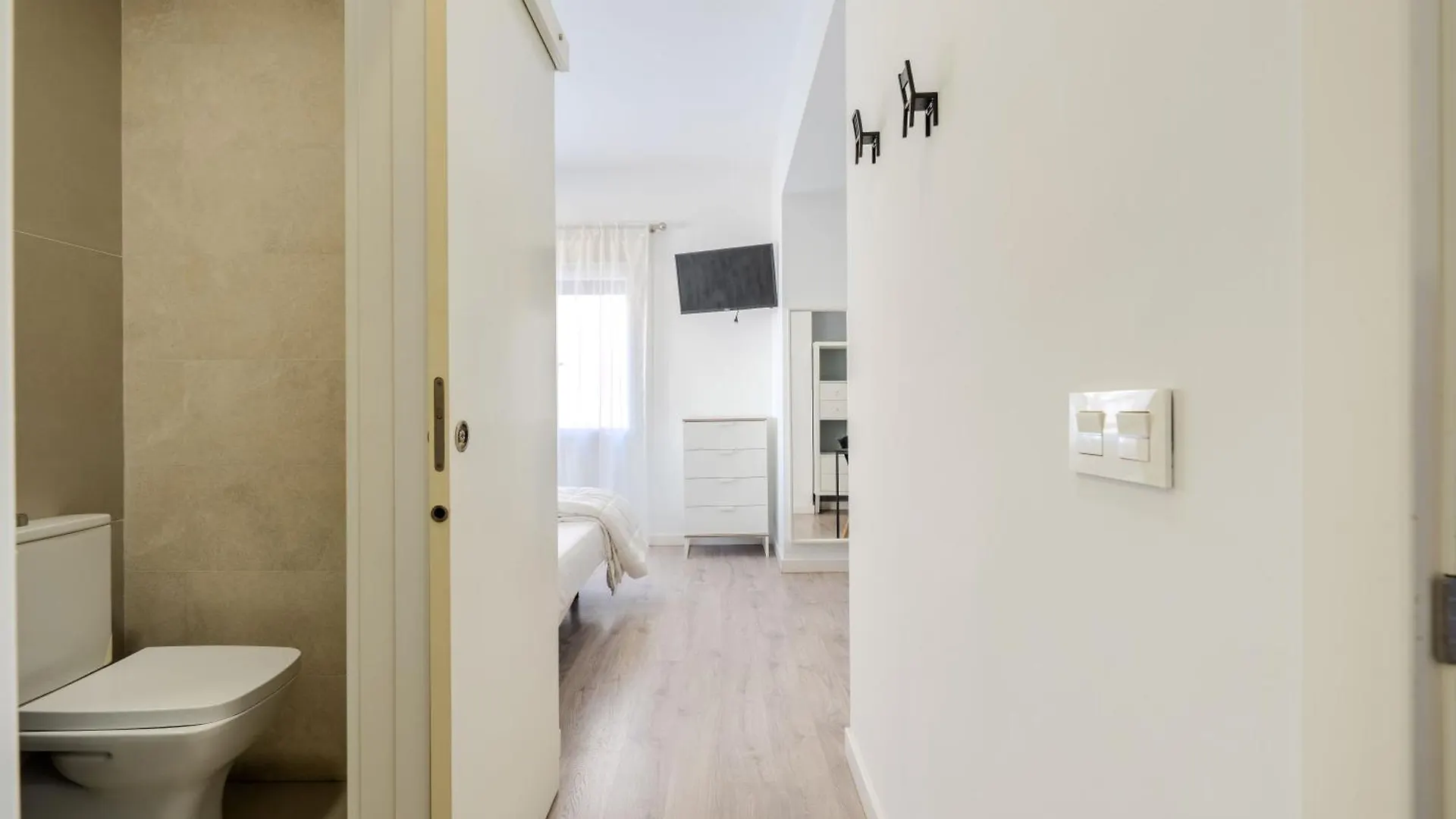 Bf Rooms Almeria Centro 3*,