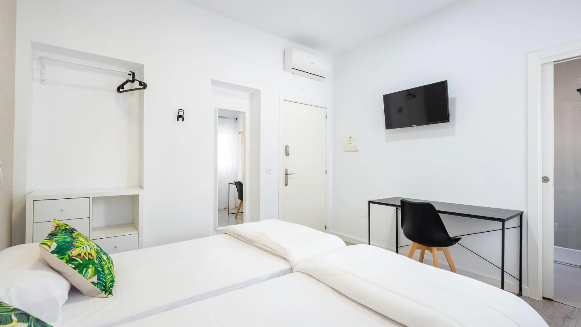 Bed and Breakfast Bf Rooms Almeria Centro